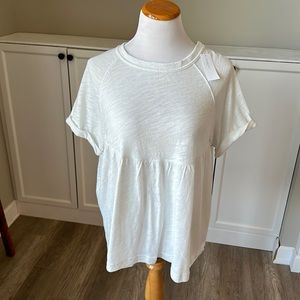 NWT American Eagle white flowy tee